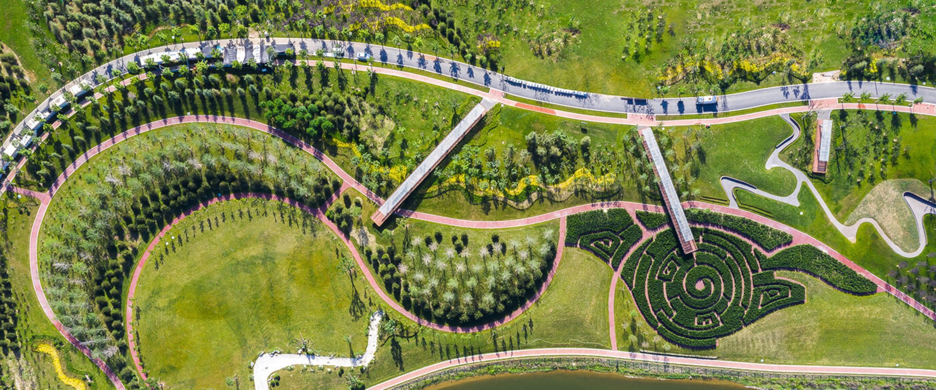 Are landscape architects rich?