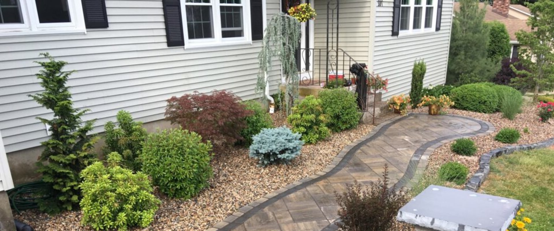 Enhance Your Curb Appeal With Professional Landscaping Services in Newington, CT: Discover How Expert Landscapers Can Make A Difference