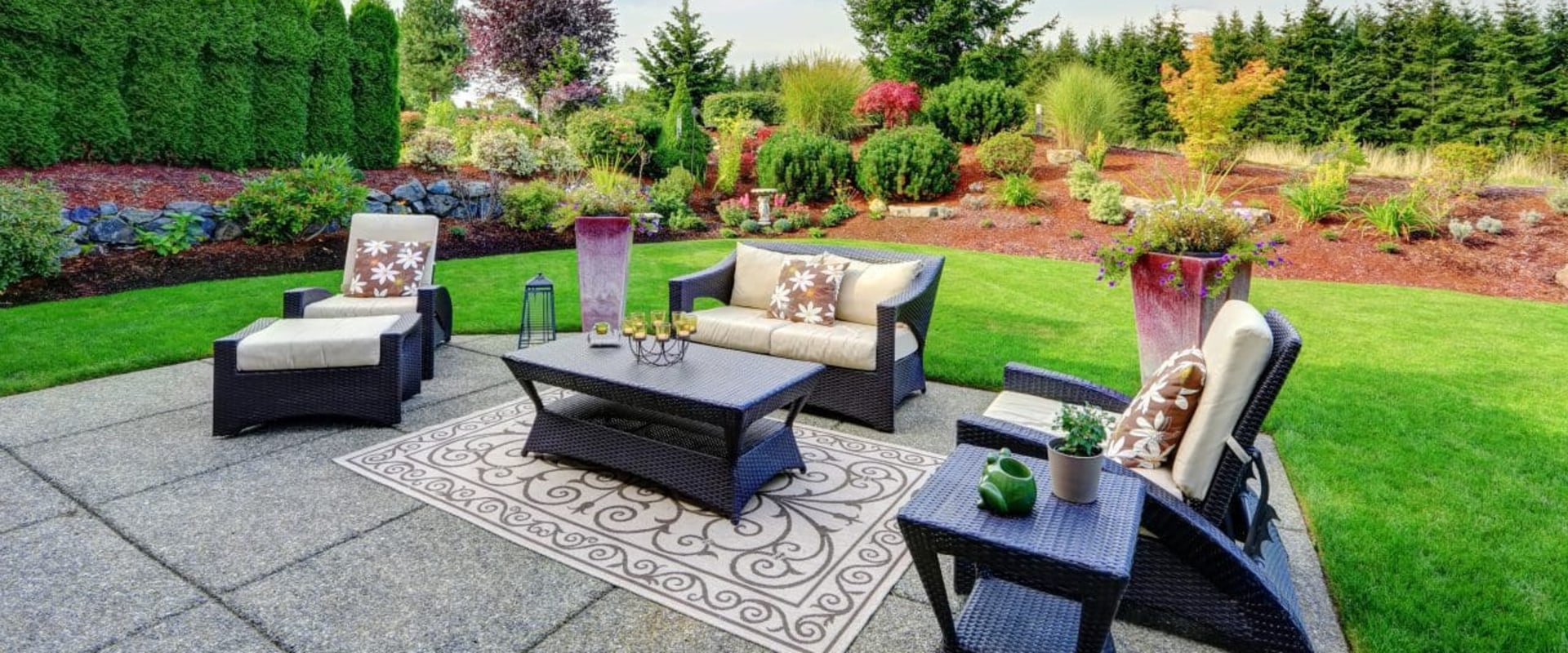 From Concept to Completion: What to Expect from a Full-Service Landscaper