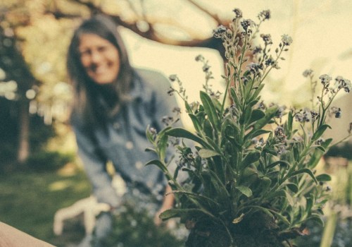 What is the job description for landscaping?